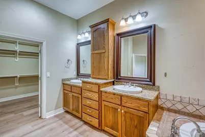 129 Hi Valley Trail #A, Horseshoe Bay, TX 78657 - Photo 13
