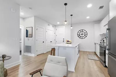 2500 Longview Street #418, Austin, TX 78705 - Photo 5