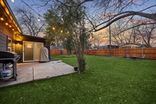 8708 Brookfield Dr, Austin, TX 78758 - Photo 17