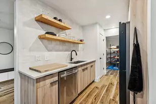 8708 Brookfield Dr, Austin, TX 78758 - Photo 5