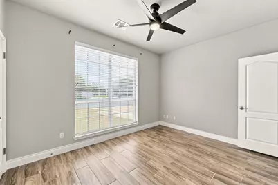 1600 Viki Lynn Court, Pflugerville, TX 78660 - Photo 5
