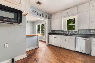 508 Sloan Street, Taylor, TX 76574 - Photo 17