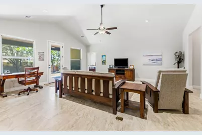 18817 Kelly Drive, Lago Vista, TX 78645 - Photo 13