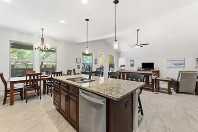 18817 Kelly Drive, Lago Vista, TX 78645 - Photo 9