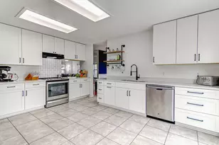 18208 Gantry Dr, Pflugerville, TX 78660 - Photo 11