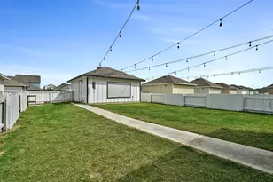 141 Fabion St, Kyle, TX 78640 - Photo 23