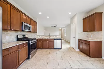 5633 Little Theater Bend, Austin, TX 78747 - Photo 9