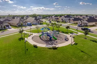 419 Windy Reed Rd, Hutto, TX 78634 - Photo 27