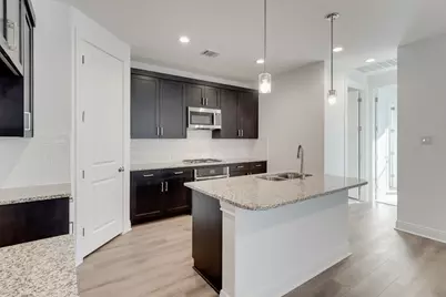 424 Burlington Drive, Buda, TX 78610 - Photo 5