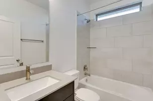 424 Burlington Dr, Buda, TX 78610 - Photo 11