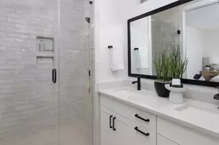 424 Burlington Dr, Buda, TX 78610 - Photo 7