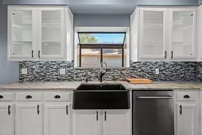 128 Mockingbird Lane, Georgetown, TX 78633 - Photo 7