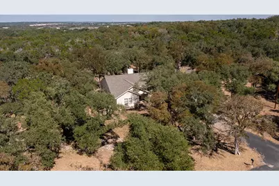 128 Mockingbird Lane, Georgetown, TX 78633 - Photo 39
