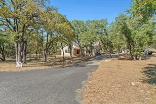 128 Mockingbird Ln, Georgetown, TX 78633 - Photo 3