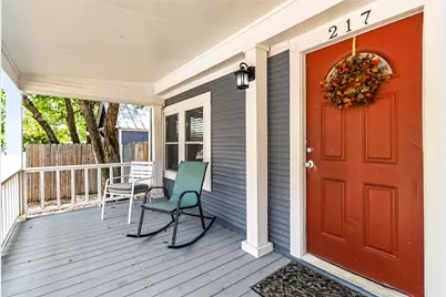 217 N Bishop Street, San Marcos, TX 78666 - Photo 5