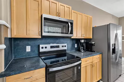 217 N Bishop Street, San Marcos, TX 78666 - Photo 11