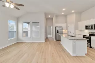 943 Staglin St, Buda, TX 78610 - Photo 9