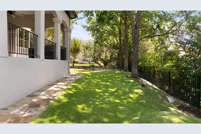110 Golden Bear Drive, Austin, TX 78738 - Photo 27