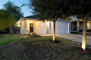 326 Pearl Wy, Buda, TX 78610 - Photo 35