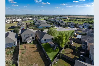 326 Pearl Way, Buda, TX 78610 - Photo 27