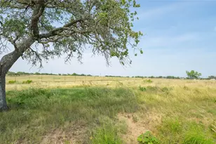 300 Altidore Ave, Dale, TX 78616 - Photo 1