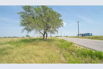 300 Altidore Avenue, Dale, TX 78616 - Photo 5