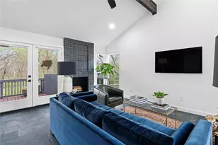 2528 Stoutwood Cir, Austin, TX 78745 - Photo 3