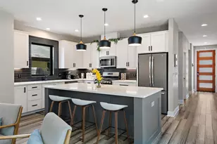2202 Santa Rita St, Austin, TX 78702 - Photo 3