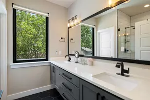 2202 Santa Rita St, Austin, TX 78702 - Photo 17