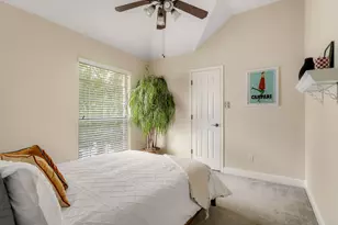 1821 Village Oak Ct, Austin, TX 78704 - Photo 25