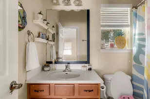 1821 Village Oak Ct, Austin, TX 78704 - Photo 29