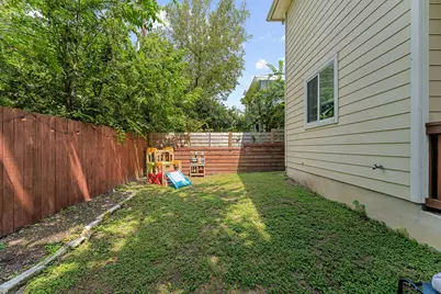 1821 Village Oak Court, Austin, TX 78704 - Photo 33