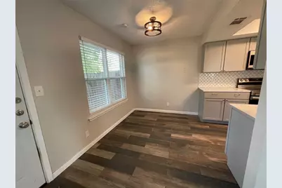 8810 Springmail Circle #B, Austin, TX 78729 - Photo 5