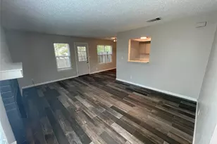 8810 Springmail Cir, Austin, TX 78729 - Photo 3