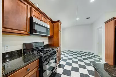 1207 Hughmont Drive, Pflugerville, TX 78660 - Photo 7