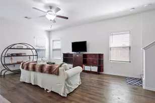 109 Comet Dr, Jarrell, TX 76537 - Photo 3