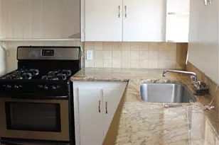 301 E 34th St, Austin, TX 78705 - Photo 19