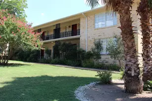 301 E 34th St, Austin, TX 78705 - Photo 1