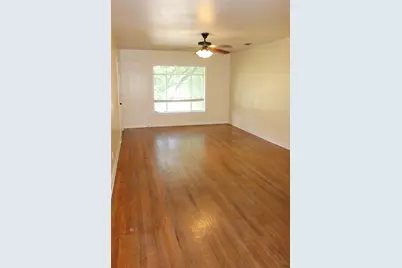 301 E 34th Street #105, Austin, TX 78705 - Photo 13