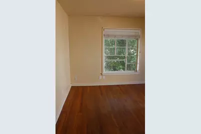 301 E 34th Street #105, Austin, TX 78705 - Photo 21