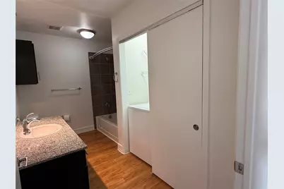 1401 S Flores Street #305, San Antonio, TX 78204 - Photo 15