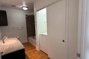 1401 S Flores St, San Antonio, TX 78204 - Photo 15
