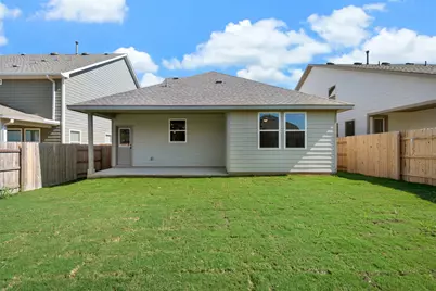 118 Crater Lake Drive, Dripping Springs, TX 78620 - Photo 35