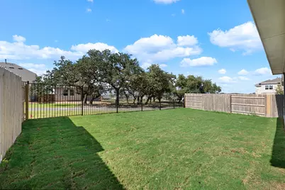 118 Crater Lake Drive, Dripping Springs, TX 78620 - Photo 37