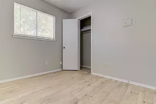 12824 Tomanet Trail, Austin, TX 78727 - Photo 9