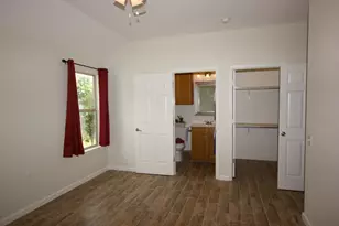 7304 S Glenn St, Austin, TX 78744 - Photo 13