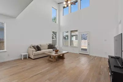 338 Langhorne Bend, Liberty Hill, TX 78642 - Photo 13