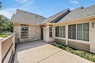30 Wildwood Dr, Georgetown, TX 78633 - Photo 3