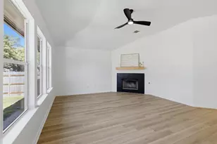 1012 Klondike Loop, Round Rock, TX 78665 - Photo 17