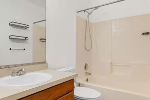 407 E Pietzsch St, Bartlett, TX 76511 - Photo 35